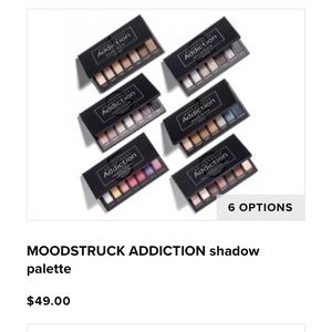 Younique Eyeshadow Palette